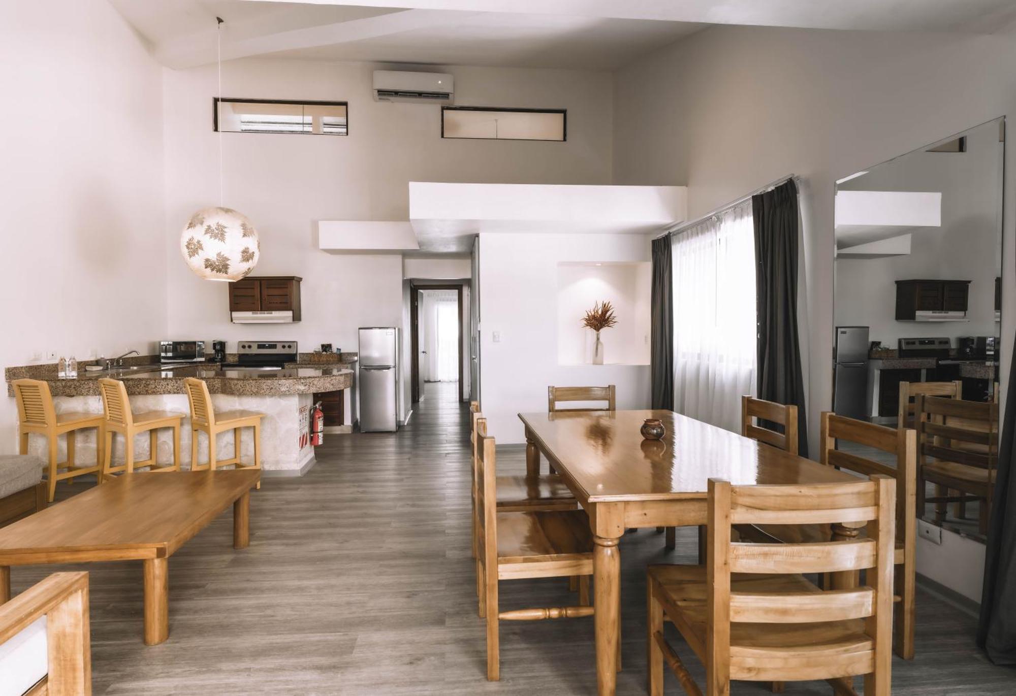 Bahia Del Sol Beach Front Boutique Hotel ポトレロ エクステリア 写真