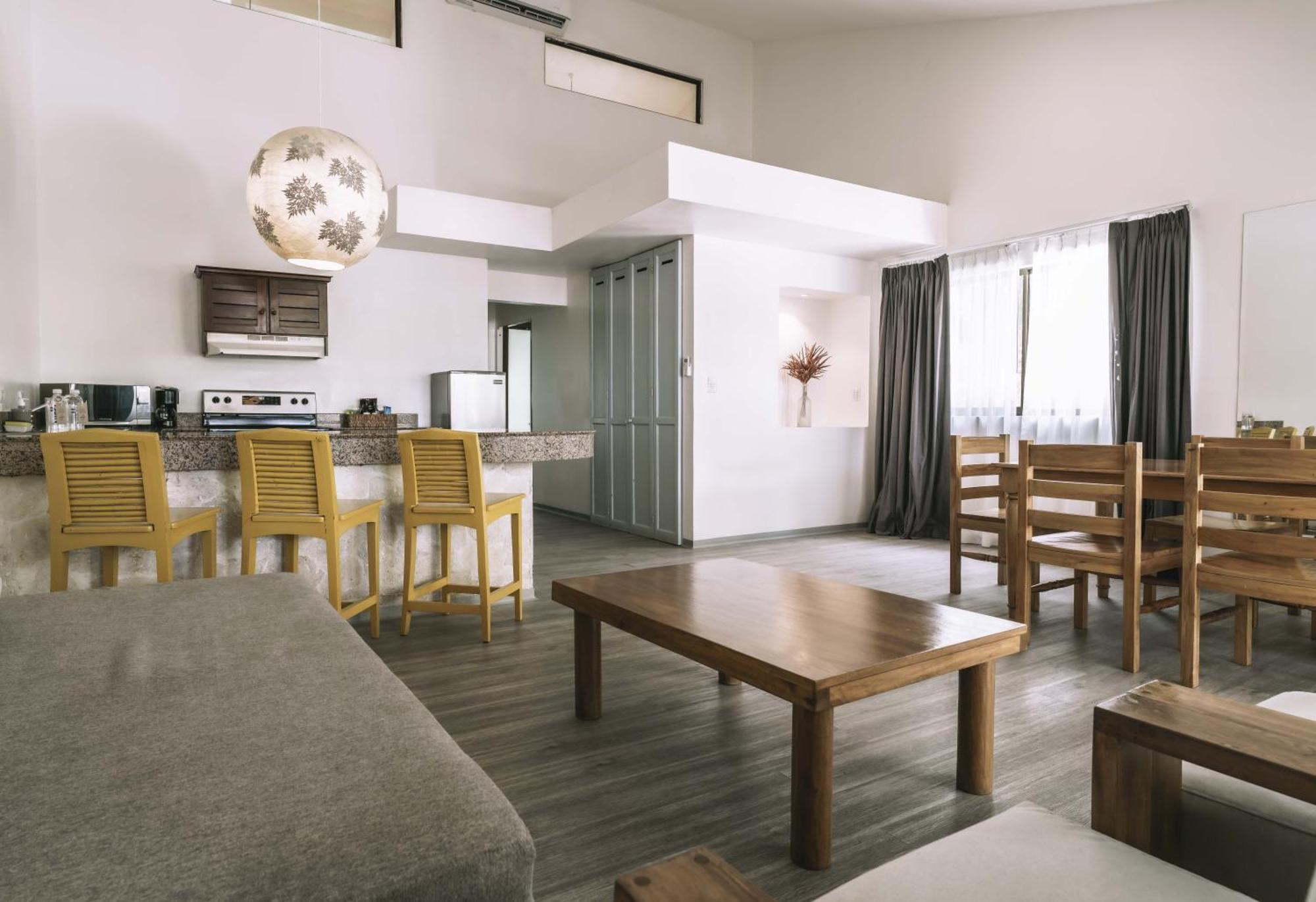 Bahia Del Sol Beach Front Boutique Hotel ポトレロ エクステリア 写真